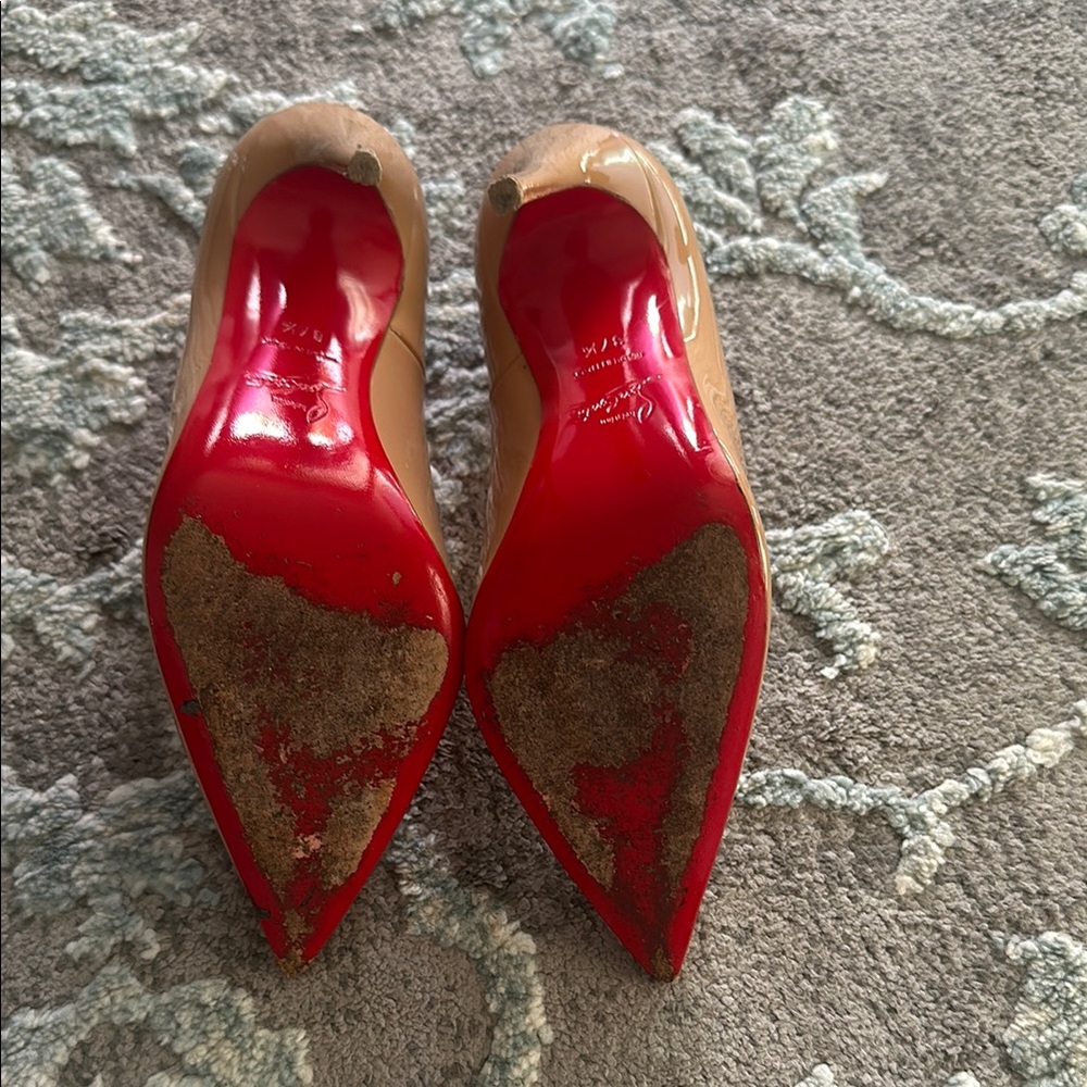 Christian Louboutin Nude Patent Leather Pumps - Picture 2 of 4